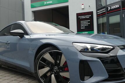 Audi e-tron GT 38.852 km 56.400 € Berlin 13156