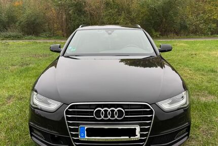 Audi A4 162.600 km 12.200 &euro; Berlin 13057