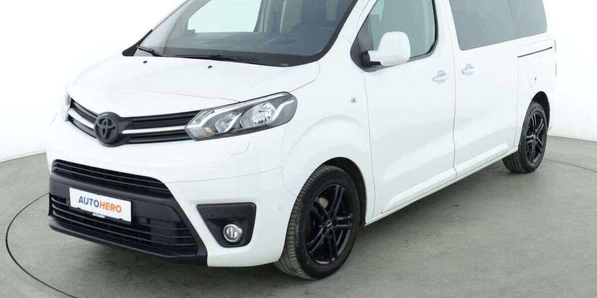 Toyota Proace 103.788 km 26.750 &euro; Berlin 14059