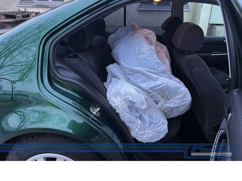 VW Bora Comfortline 1.6*Export*Klima* 210.843 km 1.450 € Berlin 13187