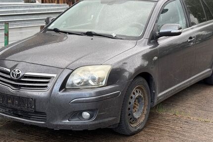 Toyota Avensis 190.000 km 699 &euro; Berlin 13127