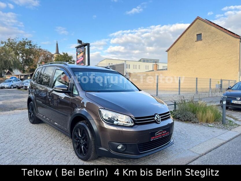VW Touran 138.000 km 9.990 € Teltow 14513