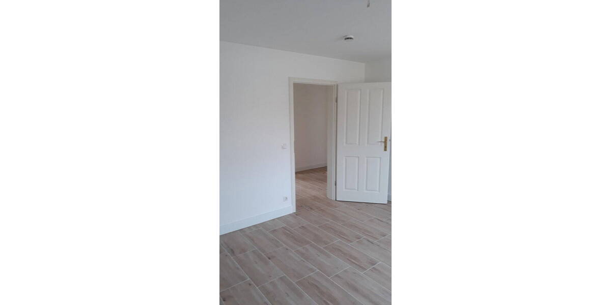 Etagenwohnung Nuthetal Bergholz-Rehbrücke - 4 Zimmer, 100 m&sup2;, 500.000&euro; | Angebot:26228914