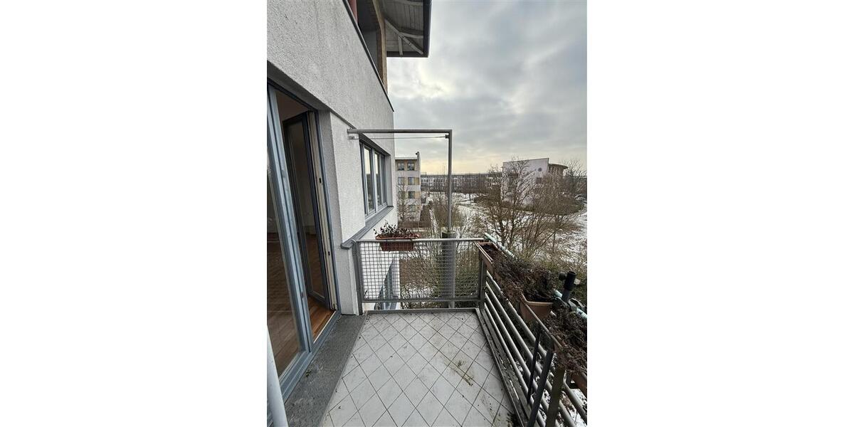 Etagenwohnung Falkensee - 3 Zimmer, 89 m&sup2;, 1.044&euro; | Angebot:25236228