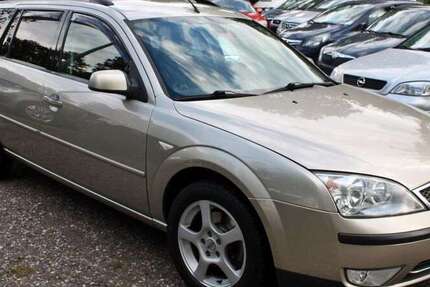 Ford Mondeo 131.000 km 3.599 € Berlin 13057