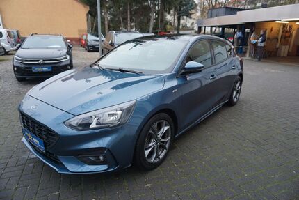 Ford Focus 139.999 km 12.990 &euro; Berlin 13407