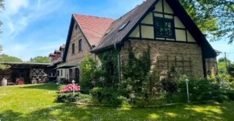 Dachgeschoßwohnung Ludwigsfelde - 3 Zimmer, 96 m&sup2;, 1.728&euro; | Angebot:21173589