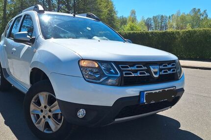 Dacia Duster 104.278 km 4.490 &euro; Bergholz-Rehbrücke bei Potsdam 14558