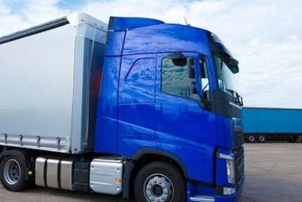 Halle in Potsdam 1.500 € 1000 m² zimmer