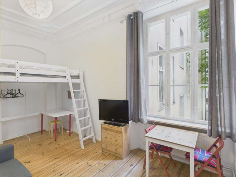 Wohnung zum Kaufen in Berlin 220.000 € 34 m²