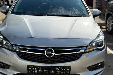 Opel Astra 30.000 km 9.999 € Berlin 12555