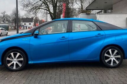Toyota Mirai 83.700 km 13.900 &euro; Berlin 10585