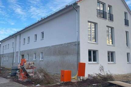 Wohnung Nauen Berge - 3 Zimmer, 67 m&sup2;, 911&euro; | Angebot:25713727