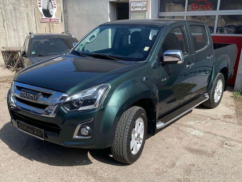 D-Max