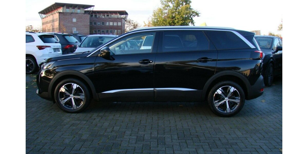 Peugeot 5008 1.2 PureTech130 Allure Pack 7-Sitzer 2WD LED 54.980 km 24.980 &euro; Falkensee 14612