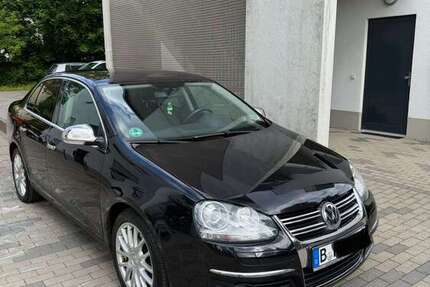 VW Jetta 235.000 km 3.500 &euro; berlin 13156