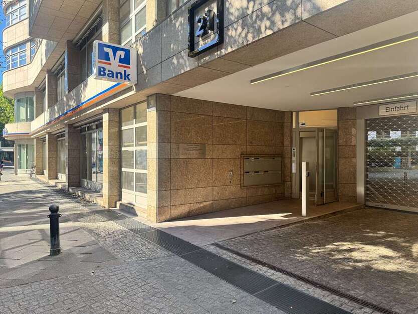 Büro in Berlin 2.520 € 126 m²