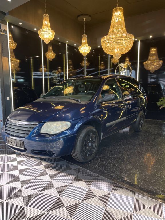 Chrysler Voyager 225.720 km 1.700 € Berlin 12099