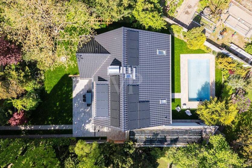 Umfassend renoviertes Architektenhaus - wird höchsten Anforderungen gerecht - moderner Stil mit einem Hauch alten Flair