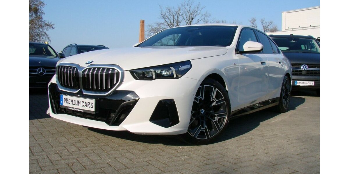 BMW 520 520d M Sport Pro Xdrive ACC 360º H&K ACC HUD 24.408 km 54.980 &euro; Falkensee 14612