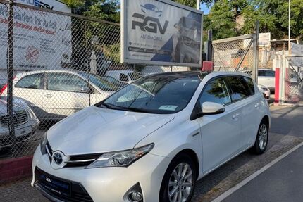 Toyota Auris 86.000 km 12.890 &euro; Berlin-Charlottenburg 14052