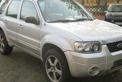 Ford Maverick 235.400 km 2.490 € Berlin / Wir bitten um telefonische Terminvereinbarung ! 14167