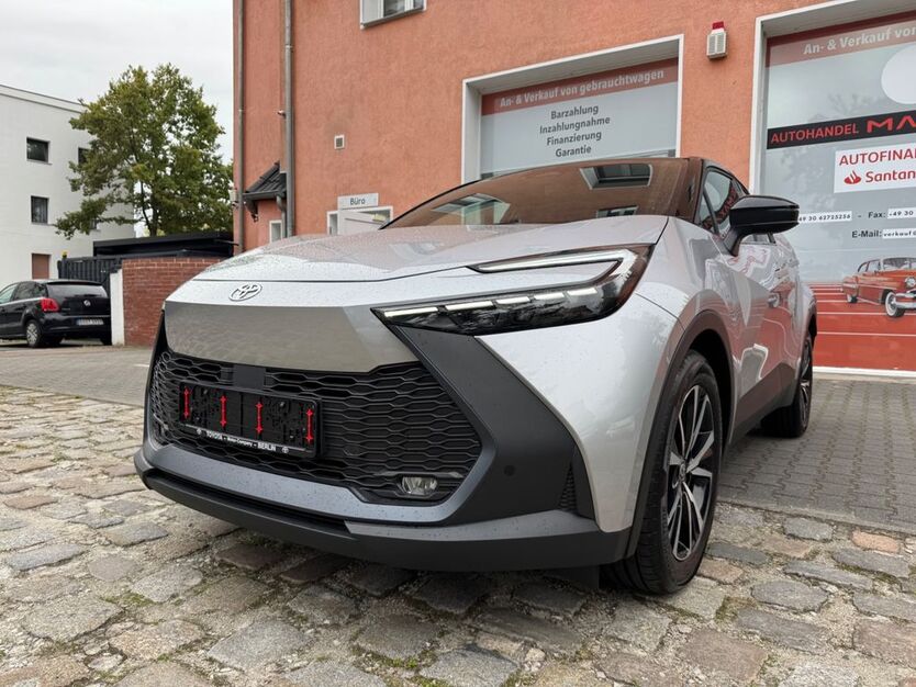 Toyota C-HR 11.910 km 29.999 € Berlin 12351