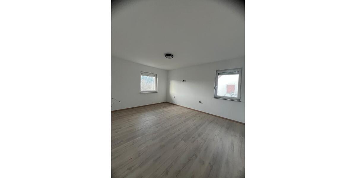 Villa Groß Kreutz (Havel) - 8 Zimmer, 240 m&sup2;, 680.000&euro; | Angebot:26143777