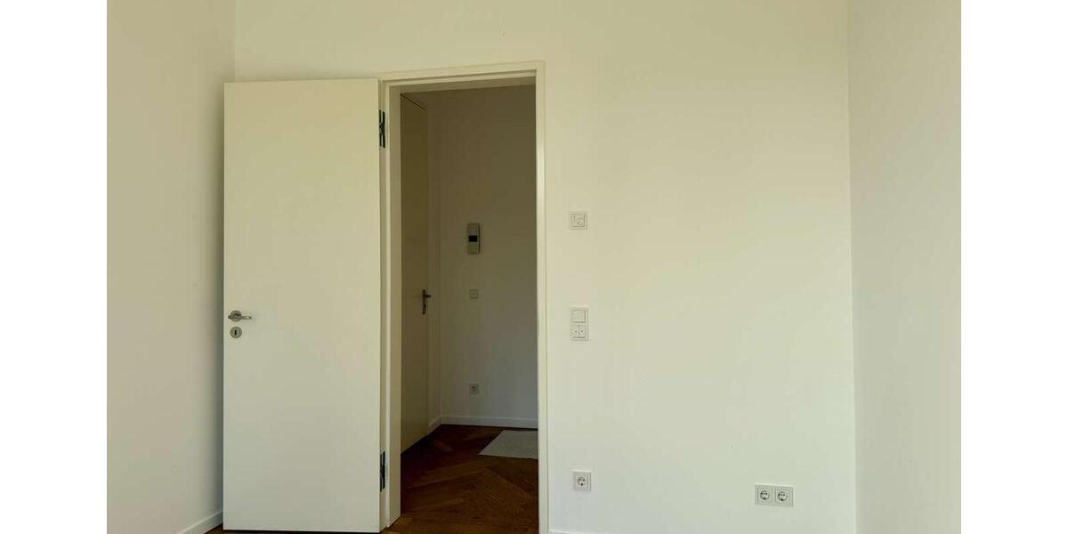 Maisonettenwohnung Berlin Mitte - 4 Zimmer, 177 m&sup2;, 4.885&euro; | Angebot:26421650