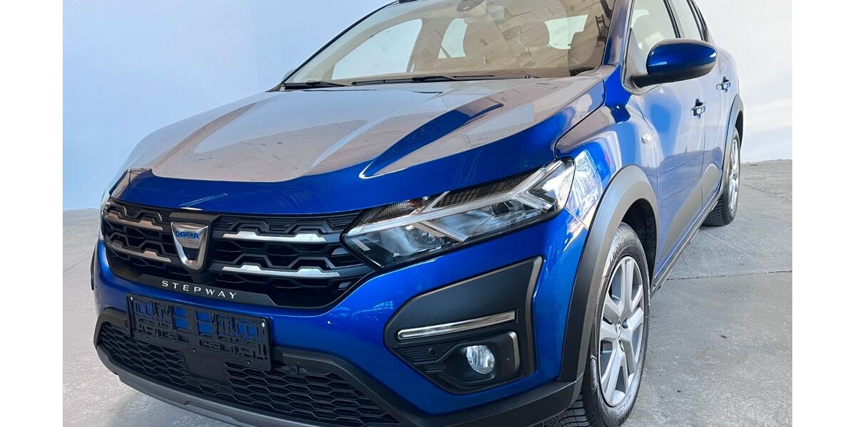 Dacia Sandero 43.883 km 10.950 &euro; Potsdam-Drewitz b.Berlin 14478