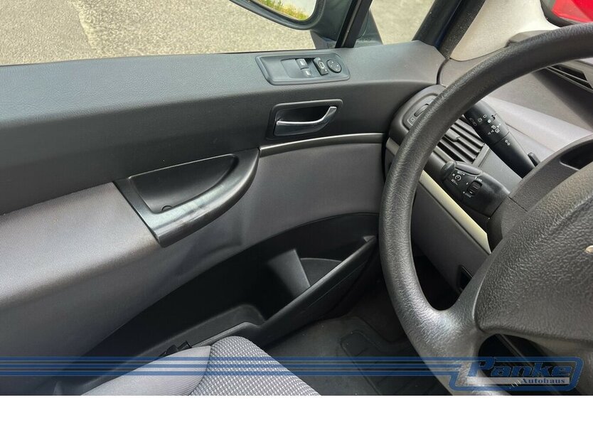 Peugeot 807 Family 2.0*AHK*Klima*Tempo*Radio/CD* 266.723 km 1.900 € Berlin 13187