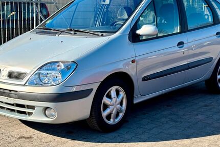 Renault Scenic 198.011 km 1.799 &euro; Blankenfelde-Mahlow 15827