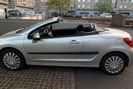 Peugeot 207 141.000 km 2.400 &euro; Berlin, Stadt 13353