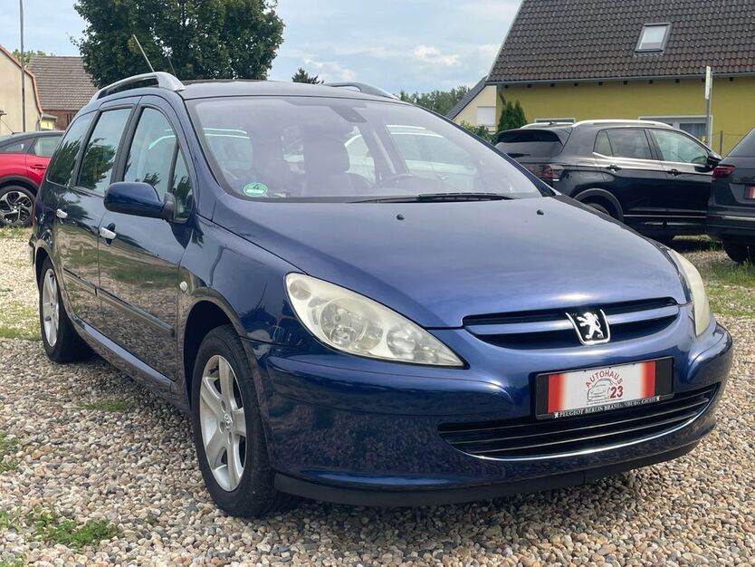 Peugeot 307 118.000 km 2.799 € Trebbin 14959