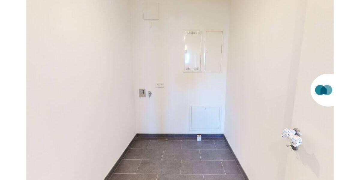 Etagenwohnung Nauen - 2 Zimmer, 62 m&sup2;, 816&euro; | Angebot:26804620
