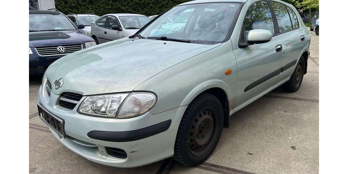 Nissan Almera 249.000 km 999 &euro; Falkensee 14612