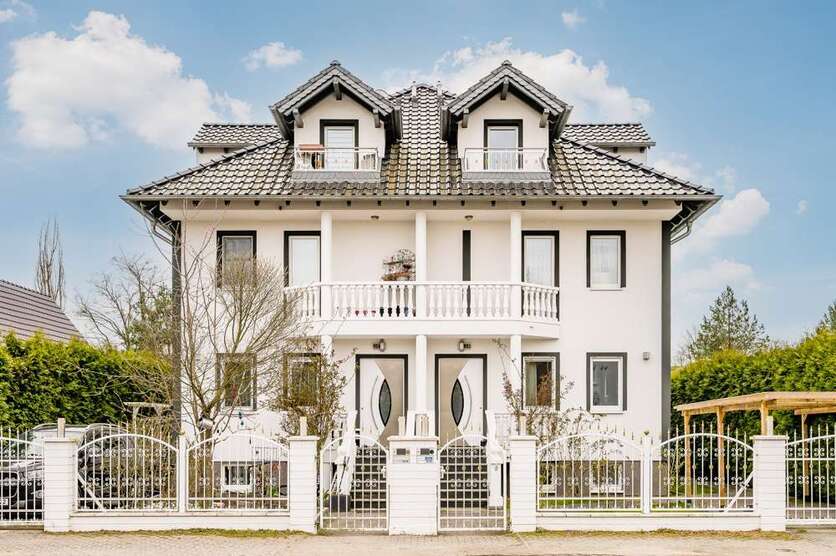 Haus zum Mieten in Berlin 3.500 € 159 m²