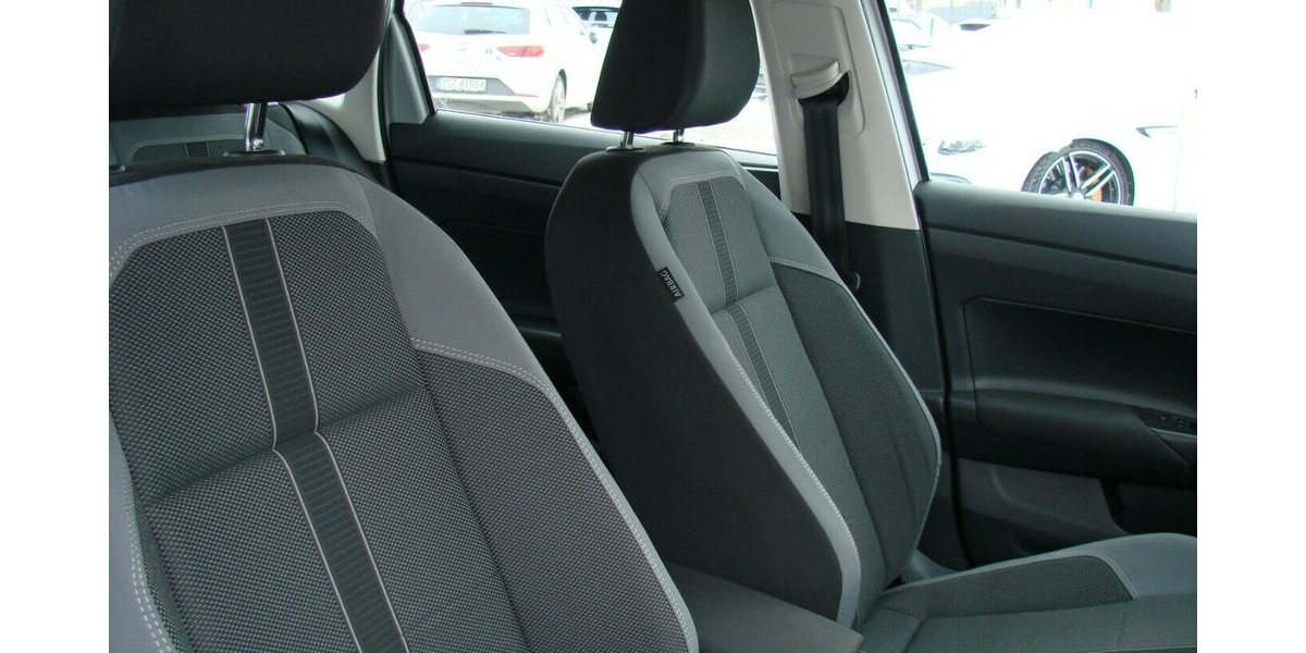 VW Polo VI 1.0TSi Style ACC IQ-LIGHT BMT DSG 19.923 km 19.980 &euro; Falkensee 14612