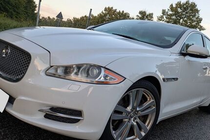 Jaguar XJ 191.000 km 12.500 € Berlin 12349