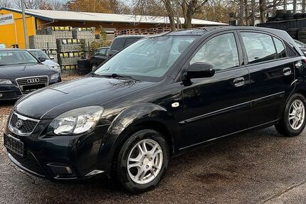 Kia Rio 115.000 km 1.999 &euro; Berlin-Pankow 13127