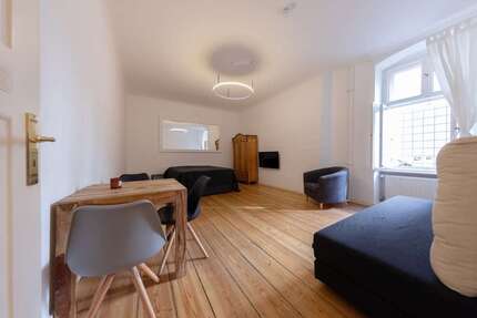 Wohnung Berlin Neukölln - 1 Zimmer, 40 m&sup2;, 890&euro; | Angebot:26976465