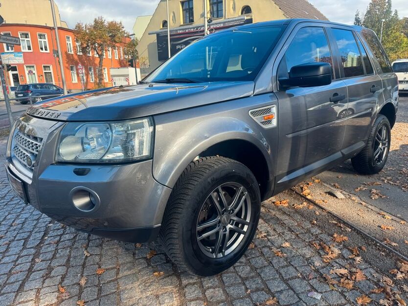 Land Rover Freelander 186.326 km 7.990 € Berlin - Tempelhof 12107