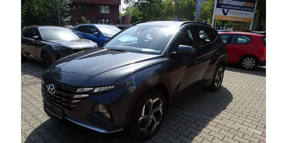 Hyundai TUCSON 65.095 km 23.900 &euro; Berlin 12359