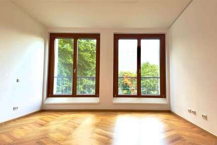 Wohnung Berlin Mitte - 2 Zimmer, 54 m&sup2;, 429.000&euro; | Angebot:27721339