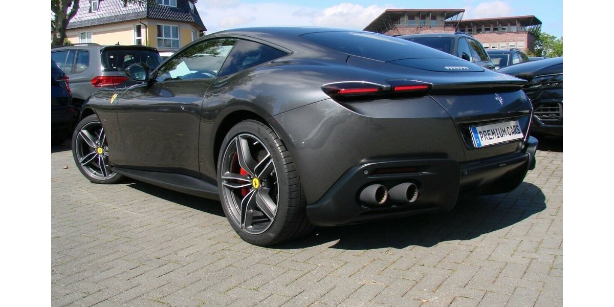 Ferrari Roma Grigio Silverstone Carbon MagneRide LED JBL 16.901 km 209.980 € Falkensee 14612