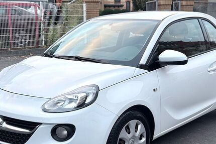 Opel Adam 129.414 km 3.980 &euro; BERLIN 13409