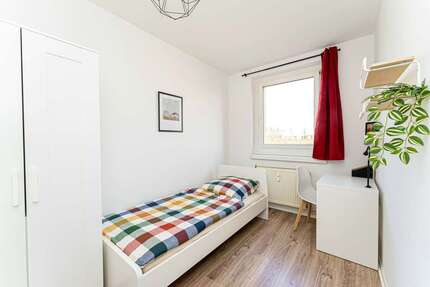 Zimmer Potsdam Stern - 620&euro; | Angebot:27653364