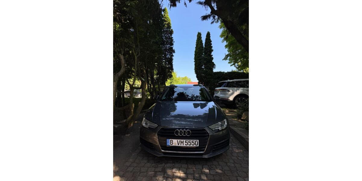 Audi A4 129.962 km 16.700 &euro; Berlin 13089
