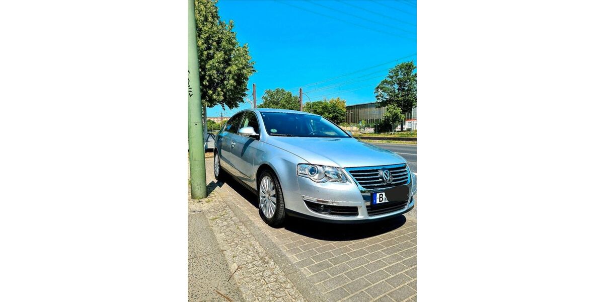 VW Passat 48.000 km 10.999 &euro; Berlin 12353