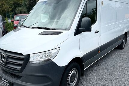 Mercedes-Benz Sprinter 331.585 km 16.990 &euro; Potsdam 14482
